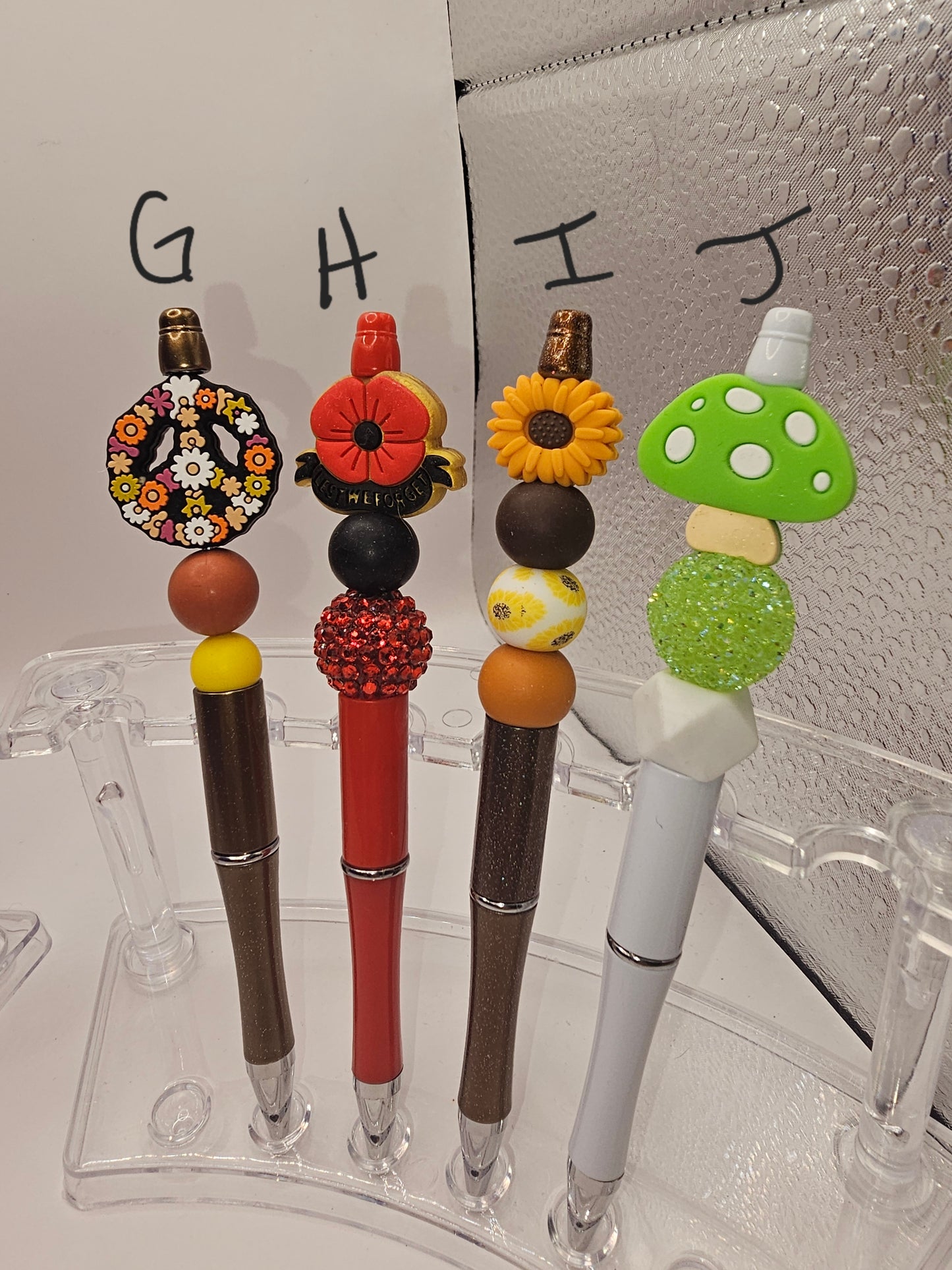 Flower/Foliage Beaded Pen